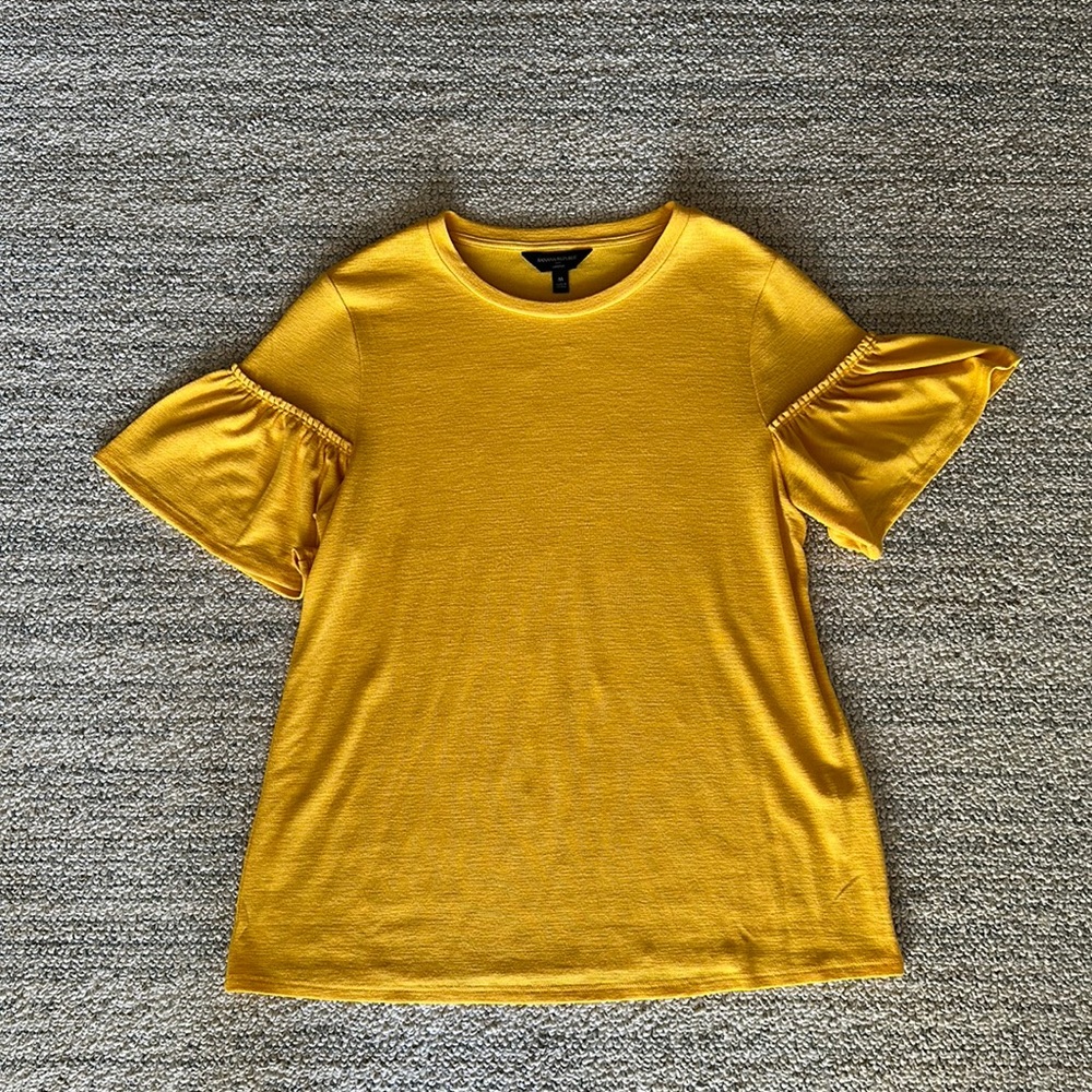 Women’s Banana Republic shirt